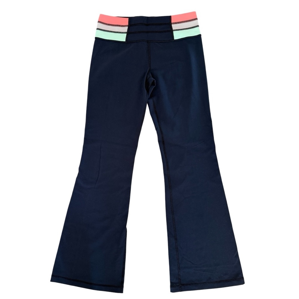 lululemon Groove flared Navy blue pant leggings Sz 8